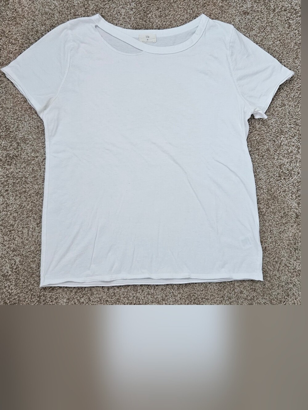 Anthropologie T La White Short Sleeve Tee With Ripped Neckline